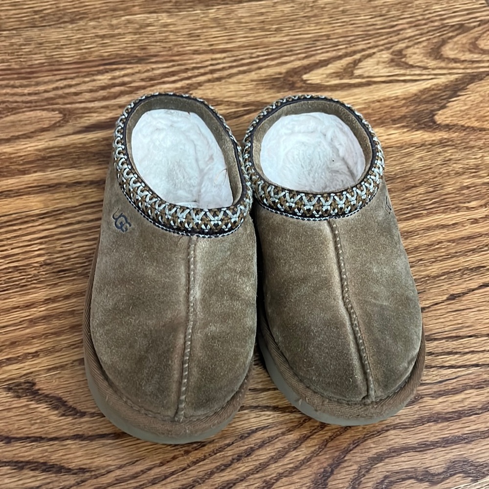Size youth 13 Ugg Tasman